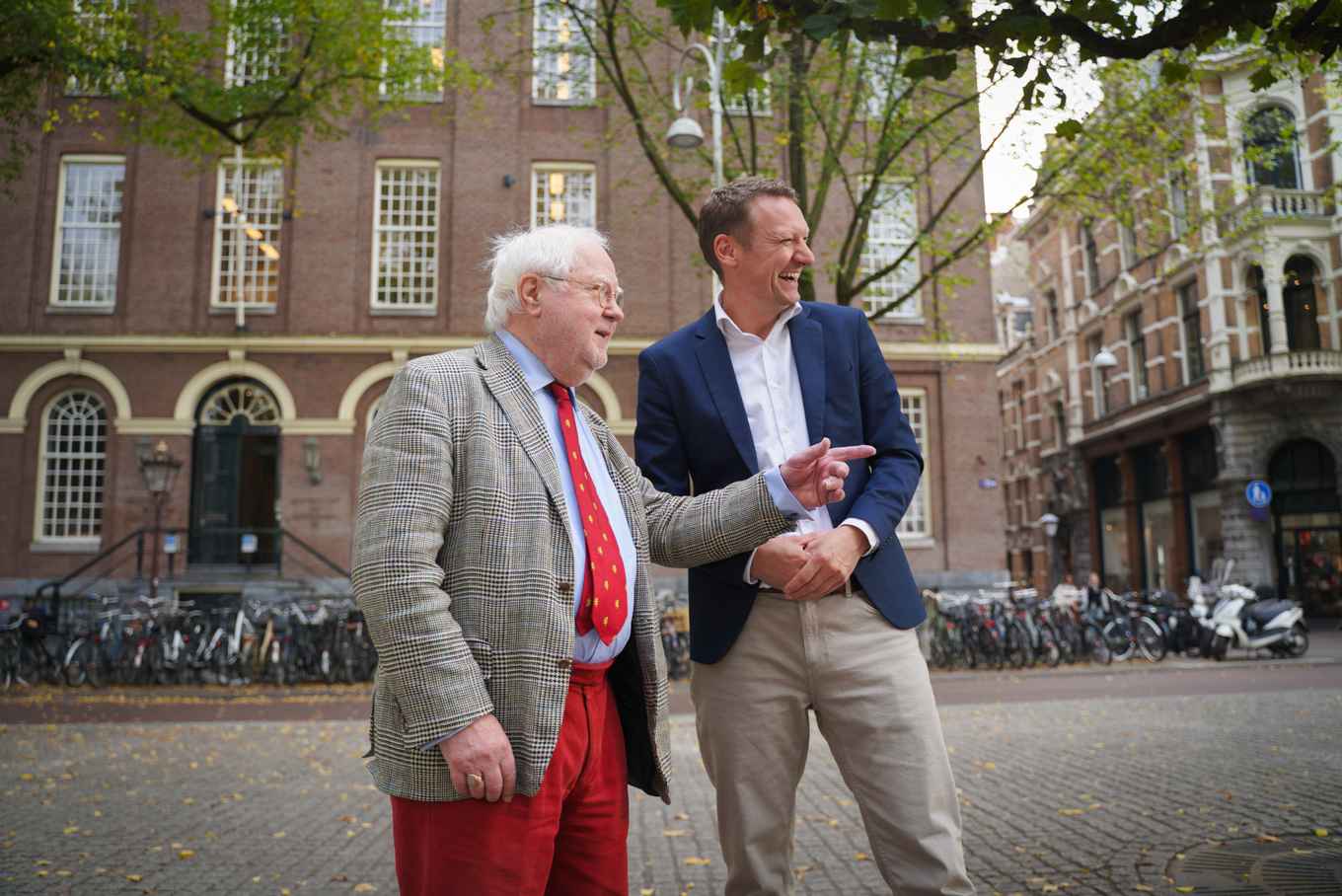 Hans Mol met UvA Fonds directeur Melchior Bussink, foto Sofie van Veen
